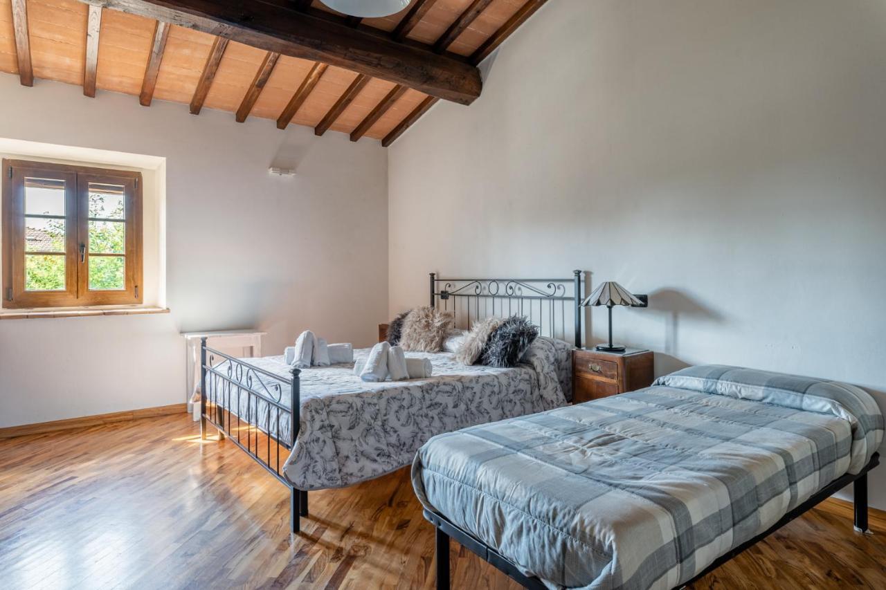 Casa Vecchia Rooms And Parking Gambassi Terme Εξωτερικό φωτογραφία